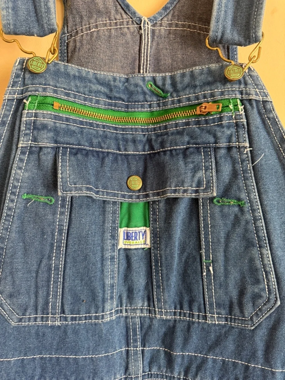 100% Cotton Navy Blue Garment with Care Tag 34 x 30‎